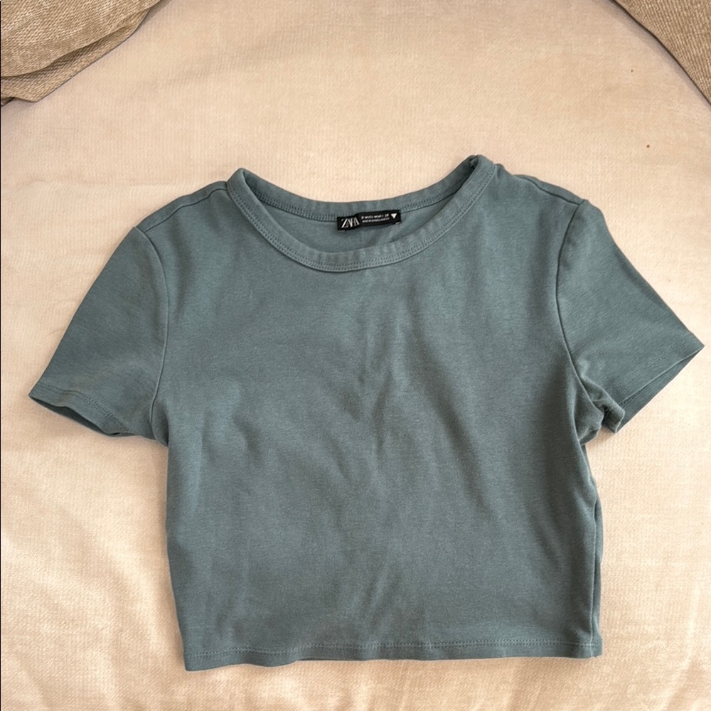 Zara Women's Blue Crop Top